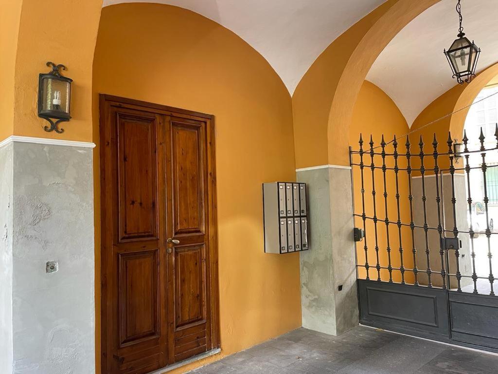 Minimal Loft In Centro A Piacenza Lägenhet Exteriör bild